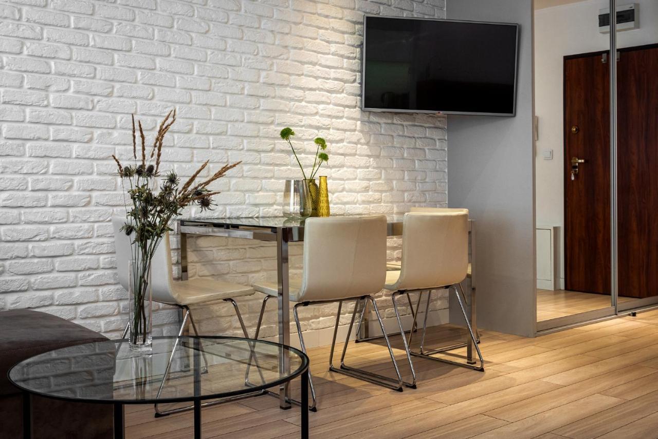Apartamenty-Wroc Golden House Wroclaw Bagian luar foto
