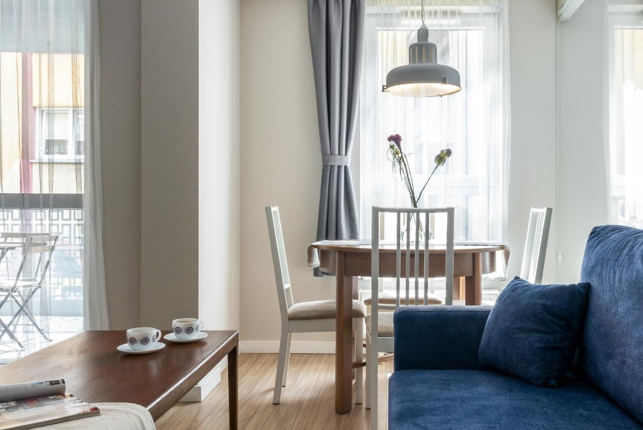Apartamenty-Wroc Golden House Wroclaw Bagian luar foto