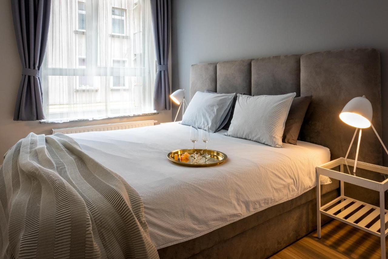 Apartamenty-Wroc Golden House Wroclaw Bagian luar foto