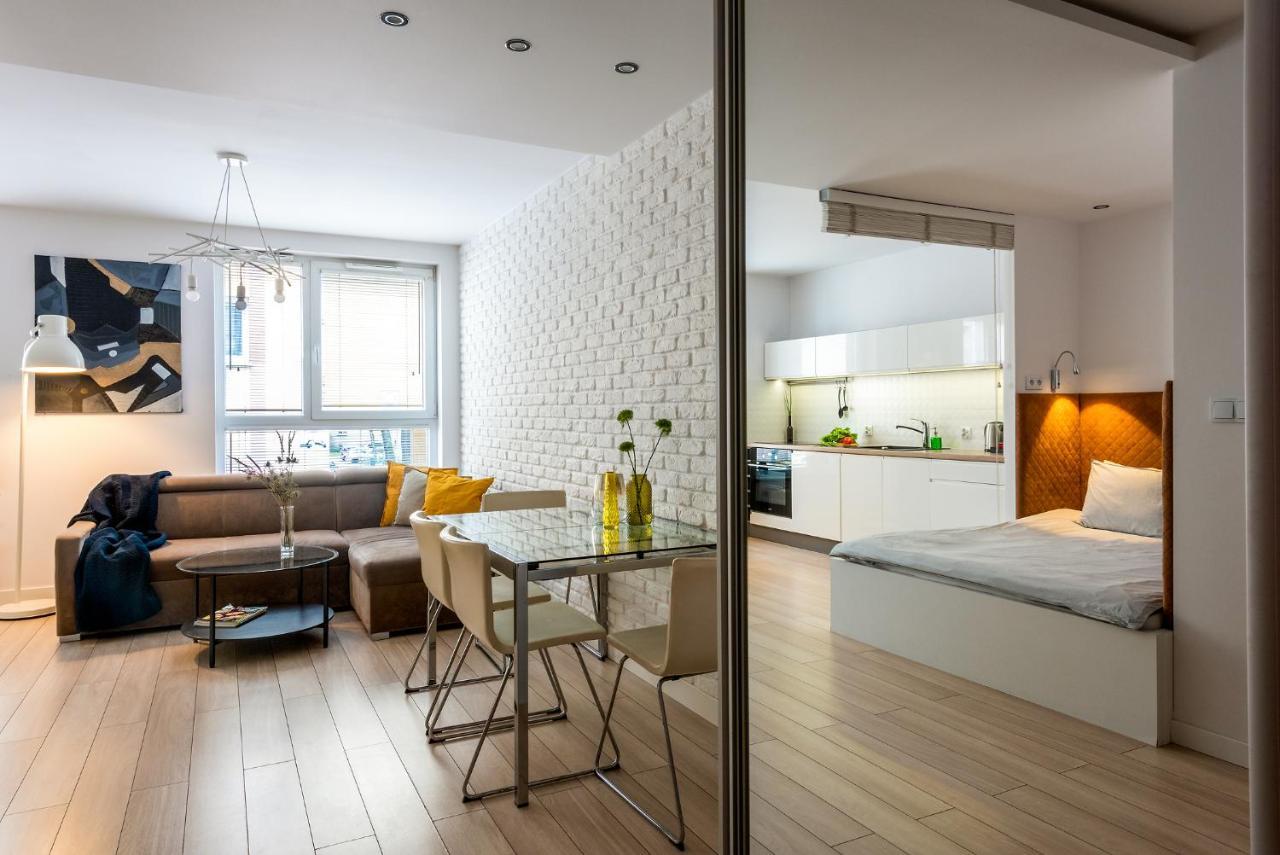 Apartamenty-Wroc Golden House Wroclaw Bagian luar foto